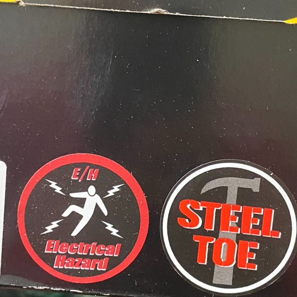 Skechers Brown Men's Boots - Picture 2 of 8